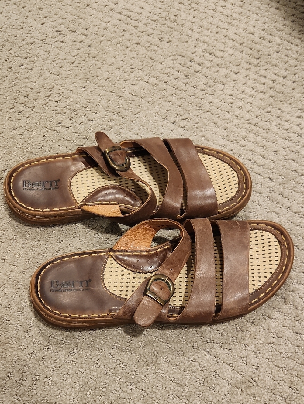 Born Brown Leather Buckle Slide Sandals 8